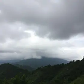 Apucarana deve ter um dia de céu nublado com pancadas rápidas