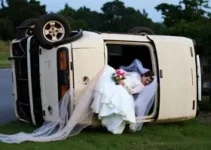 mulher capota carro do noivo na véspera do casamento