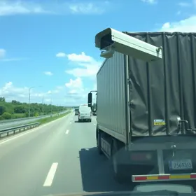 Câmera de segurança tombamento de carreta